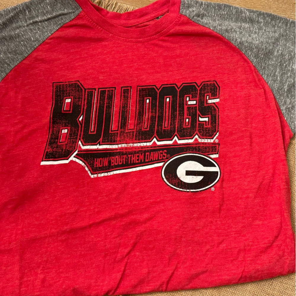GA Bulldogs Red Graphic Tee with gray sleeves
